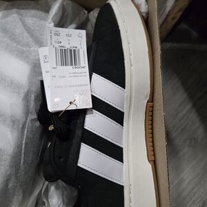 Adidas Men's Black and White Sneakers